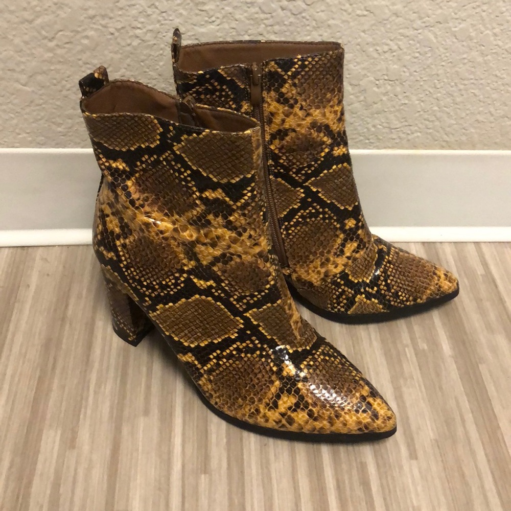 Faux snakeskin print boots